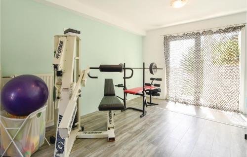 Klis Casa | Four-Bedroom Holiday Home In Klis