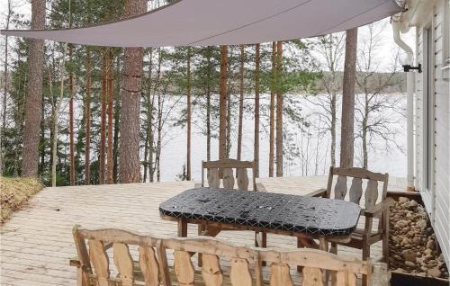 Bodafors Casa | Four-Bedroom Holiday Home In Bodafors