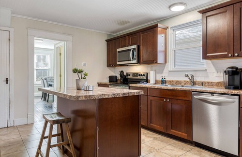 St. Charles Historic District Casa | Four Bedroom House Walkable to Main St by StayLage