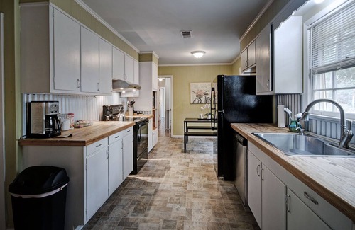Jackson Casa | Four Bedroom House Retreat in the Heart of Jackson