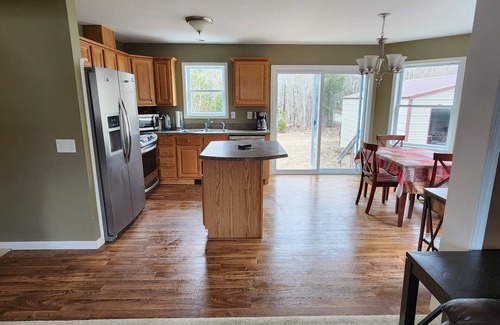 Northport Casa | Four Bedroom Plus Bonus Room Cape in Quiet setting