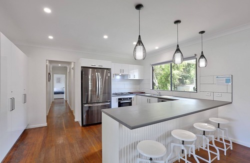 Amity Point Casa | Four bedroom, Two Bathroom House Sleeping 10