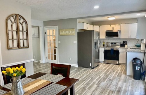 Greensboro Casa | Four Farms · Specious 3 bedroom home with vibrant outdoor