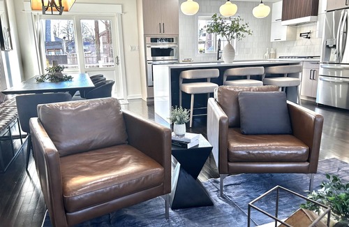 Glen Cove Casa | Four Levels of Family-sized Stylish Living w/ game rm, patio and large backyard