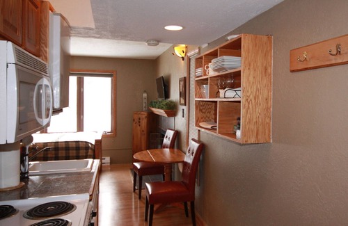Four O'Clock Apartamento | Four O'clock Lodge B05