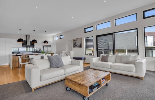 Mallacoota Casa | Four On Stingray Point