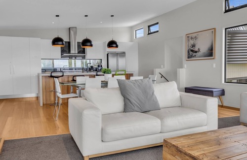 Mallacoota Casa | Four On Stingray Point