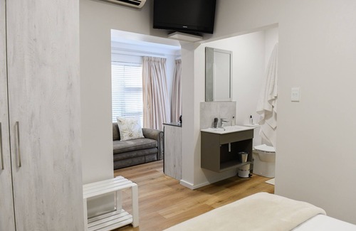 Welgemoed Casa | Four Palms Accommodation