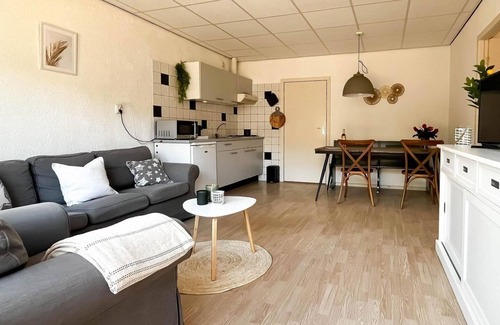 Camperduin Casa | Four-person holiday home with a beautiful location near the beach and dunes