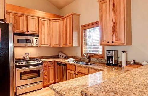 Peak 8 Casa | Four Pines Retreat
