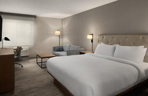 Lower Queen Anne Hotel | Four Points by Sheraton Downtown Seattle Center