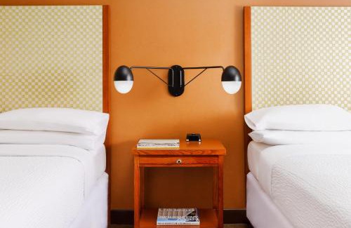 Los Angeles Hotel | Four Points by Sheraton Los Angeles International Airport