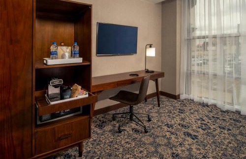 Chinatown Hotel | Four Points Philadelphia City Center