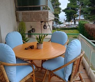 Kamena Vourla Apartamento | Four Reasons Apts Kamena Vourla