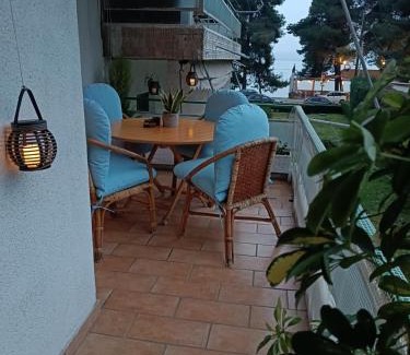 Kamena Vourla Apartamento | Four Reasons Apts Kamena Vourla