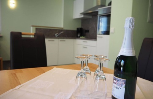Emmelshausen Otro | Four-room vacation apartment - Landgasthof Baunhöller-Mühle