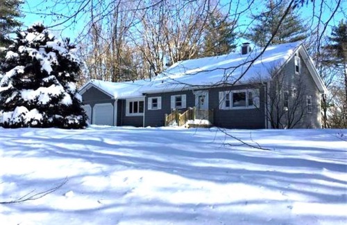 Chester Casa | FOUR SEASON HOME NEAR OKEMO