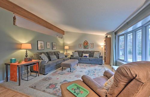 Black River Falls Casa | Four-Season Home on Scenic Bluff Country Acreage!