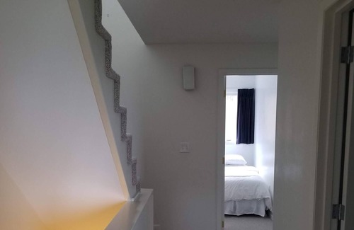 Sunapee Casa | Paraíso de cuatro estaciones con acceso al lago, tenis, piscina, esquí y golf gratis.