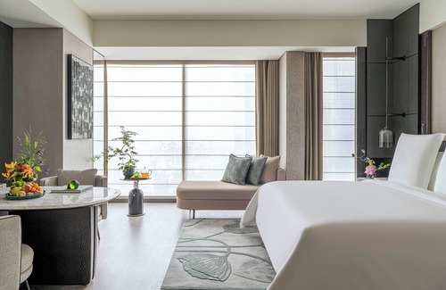 Downtown Hangzhou Hotel | Four Seasons Hotel Hangzhou At Hangzhou Centre