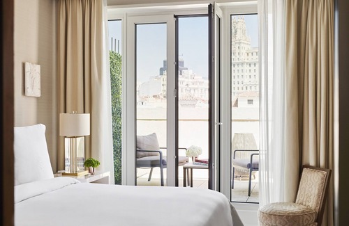 Centro Hotel | Four Seasons Hotel Madrid