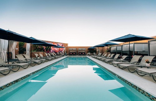 Palo Alto Hotel | Four Seasons Hotel Silicon Valley at East Palo Alto