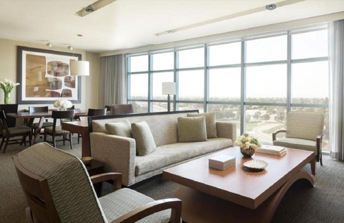 Palo Alto Hotel | Four Seasons Hotel Silicon Valley at East Palo Alto