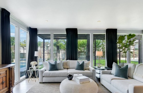 Pemberton Heights Casa | LLEGAR ATX ATX | Hasta 9Bds | Perfecto para juegos de UT | Piscina / Spa | Histórico