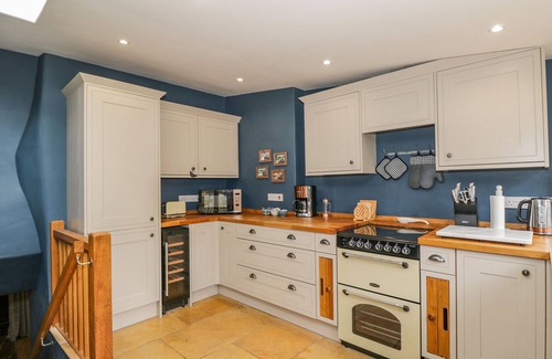 Castle Combe Cabaña | Fox Den Cottage