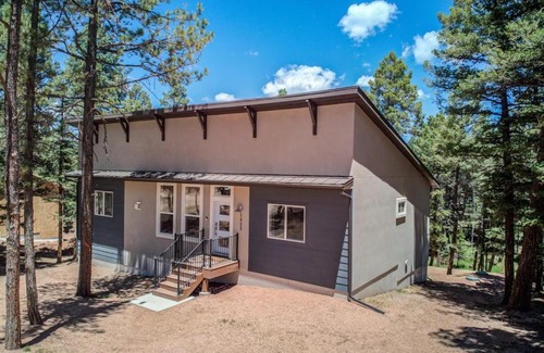 Florissant Casa | Fox Den - Modern Mountain Home