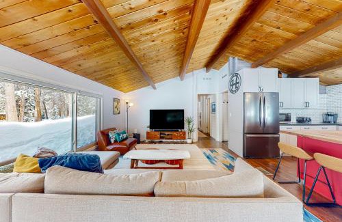 Blue River Casa | Fox Den