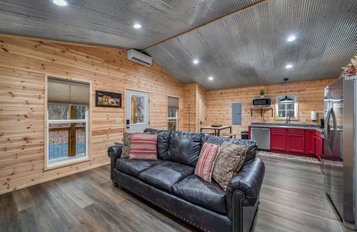 Fort Payne Cabina | Fox Hole Cabin