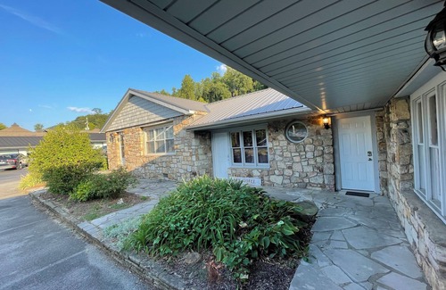 Gatlinburg Apartamento | Fox Place - Little Room I