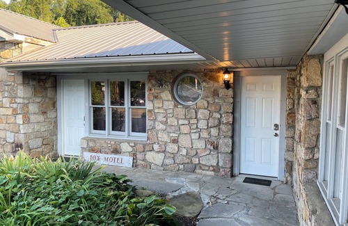 Gatlinburg Apartamento | Fox Place - Little Room I
