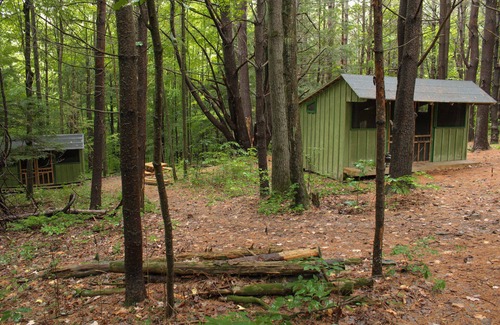 Etna Casa | Fox's Den Camping Pod at Camp Earth Connection