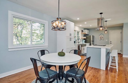 St. Charles Casa | Fox Valley Farmhouse Overlooking The Fox River!