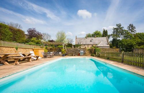 Cheltenham Casa | Foxcote Grange By Birch Stays
