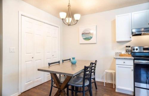 Downtown Casa | Foxden, Walk to Downtown Festivals and Events!