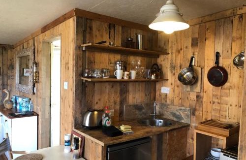 Wrangaton Casa | FoxesDen, Unique Eco Cabin, Dartmoor views