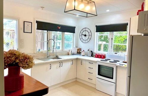 Foxton Casa | Foxton Rose Haven Retreat nestled amidst nature's embrace whispers of the trees