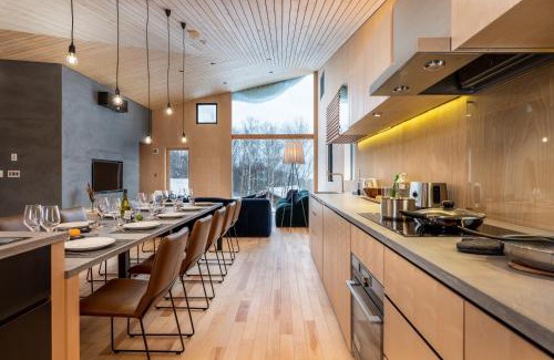 Niseko Villa | Foxwood B by H2 Life