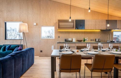 Niseko Villa | Foxwood B by H2 Life