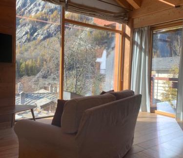 Courmayeur Apartamento | Foyer Grand Ru