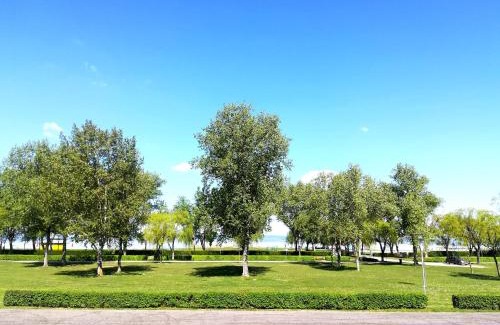 Podersdorf am See Casa | Frühstückspension See-Panorama
