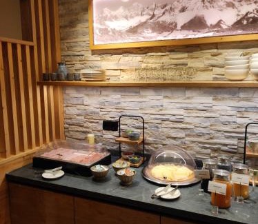 Gleiming Cama Y Desayuno | Frühstückspension Auer - Haus Kargl