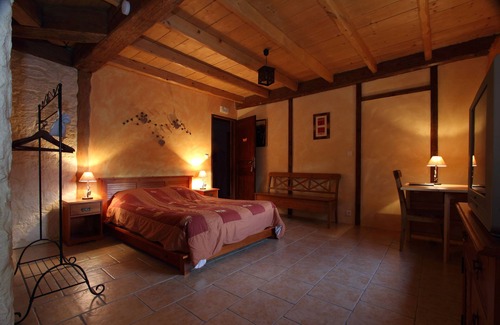Beaujeu-Saint-Vallier-Pierrejux-et-Quitteur Casa | Le Domaine des Papillons