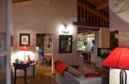 Castelnau-Montratier-Sainte-Alauzie Casa | Renovada de piedra de Quercy. Privacidad. Climatizada piscina privada.