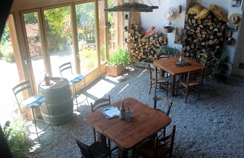 Escueillens-et-Saint-Just-de-Belengard Casa | Les Gîtes Jumeaux con jardines tranquilos y granero acogedor en un pueblo rural