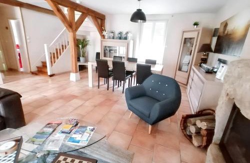 La Chapelle-Saint-Martin-en-Plaine Casa | Maison charmante à La Chapelle-Saint-Martin-en-Plaine avec jardin
