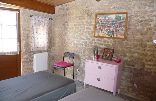 Saint-Georges-les-Baillargeaux Casa | Mini casa con encanto 2 pers "Los 3 cerditos" a 4 minutos de Futuroscope